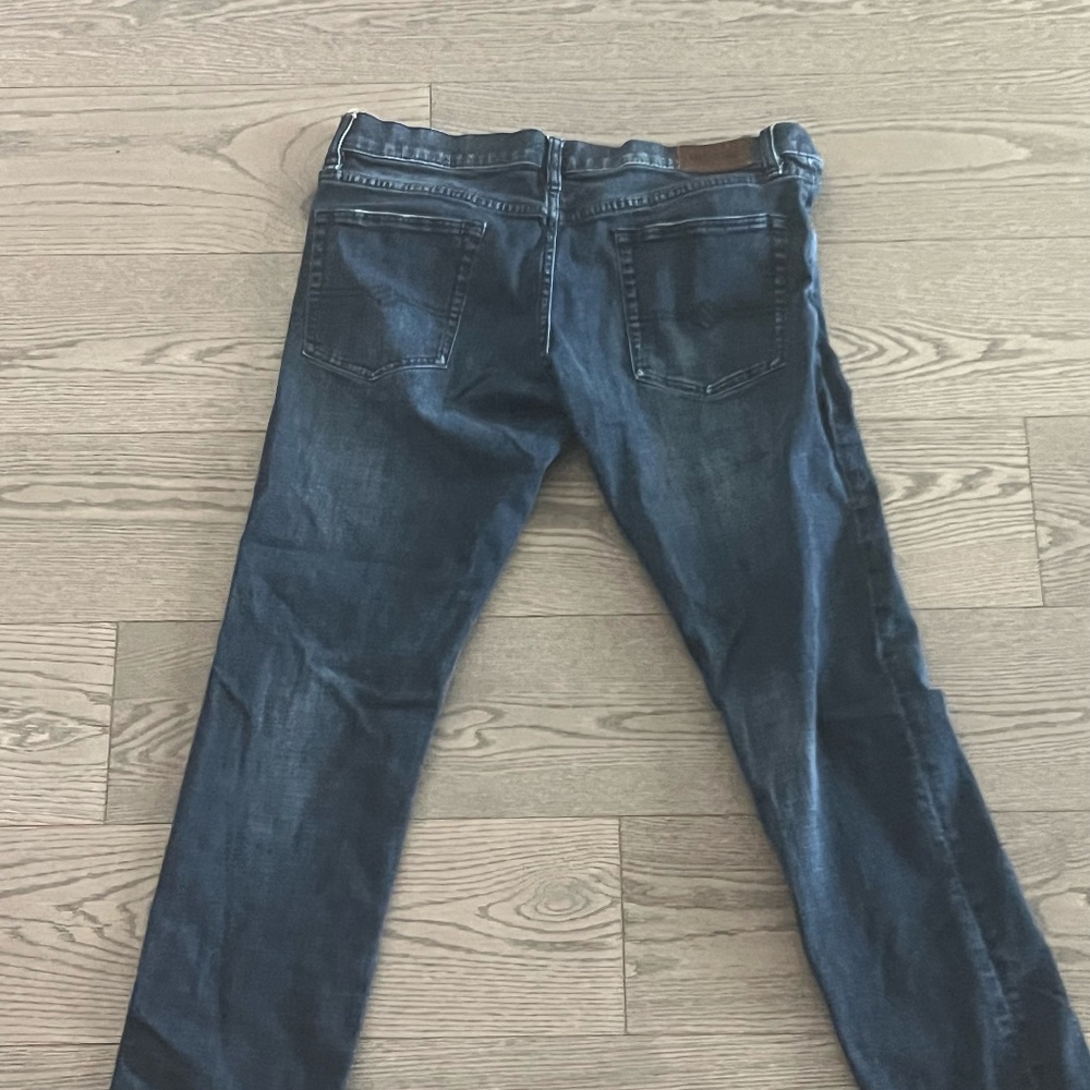 Joseph Abboud Jeans Mens Size 32X 32 Stretch Slim Fit Dark Blue Denim Preppy -